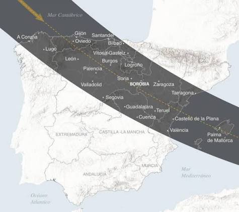 Mapa con la franja del eclipse total sobre España
